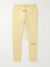 將圖片載入圖庫檢視器 FEAR OF GOD ESSENTIALS Straight-Leg Logo-Print Cotton-Blend Jersey Sweatpants