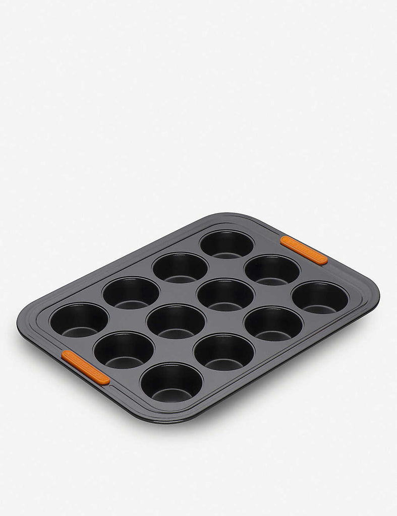 LE CREUSET Non-Stick 12-Cup Muffin Tray - 1000FUN