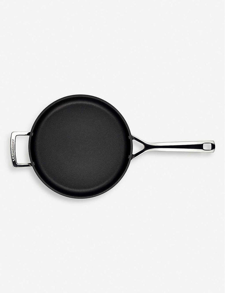 LE CREUSET Toughened Non-Stick Sauté Pan with Heat-Resistant Glass Lid 26cm - 1000FUN