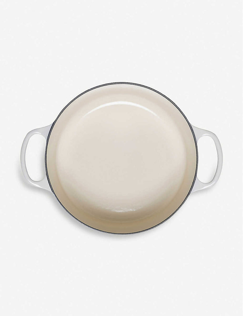 LE CREUSET Signature Round Cast Iron Casserole Dish 24cm - 1000FUN