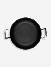 將圖片載入圖庫檢視器 LE CREUSET Toughened Non-Stick Shallow Casserole Dish with Heat-Resistant Glass Lid 28cm - 1000FUN